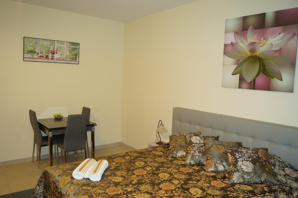 Apartamentai Vyta Klaipeda Exterior foto